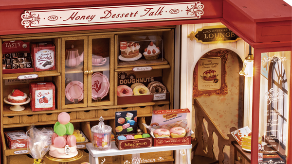 Een letterlijk, heerlijk bouwavontuur met Monique en het miniatuurhuisje de Honey Dessert Talk