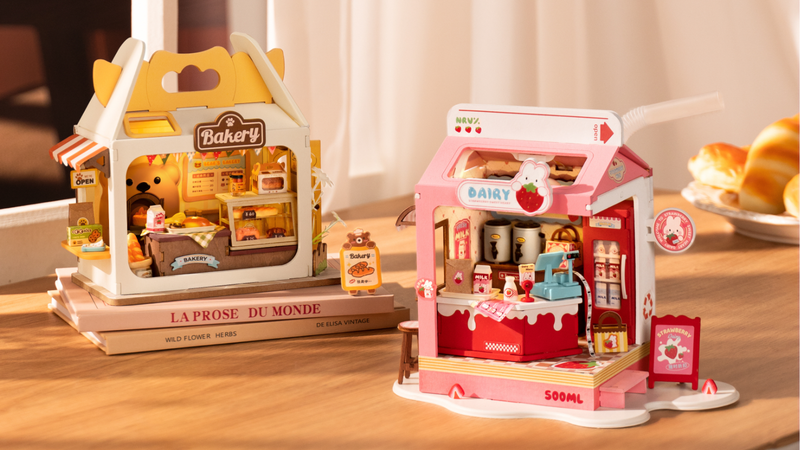 Monique haalt een broodje met aardbeienmelk in de lunch-serie van Robotime