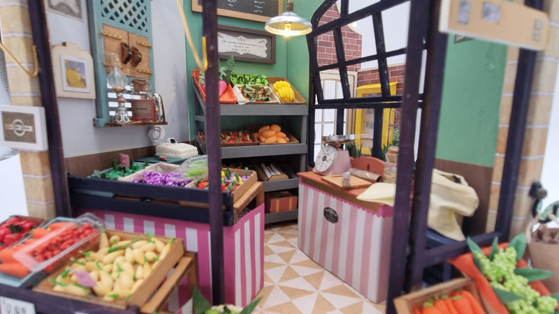 De oogappel van modelbouwer Monique: Carls fruitshop