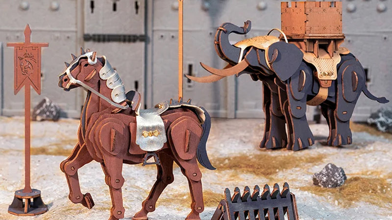 Binnenkort in ons assortiment: modelbouw Robotime Warrior Horse en Warrior Elephant