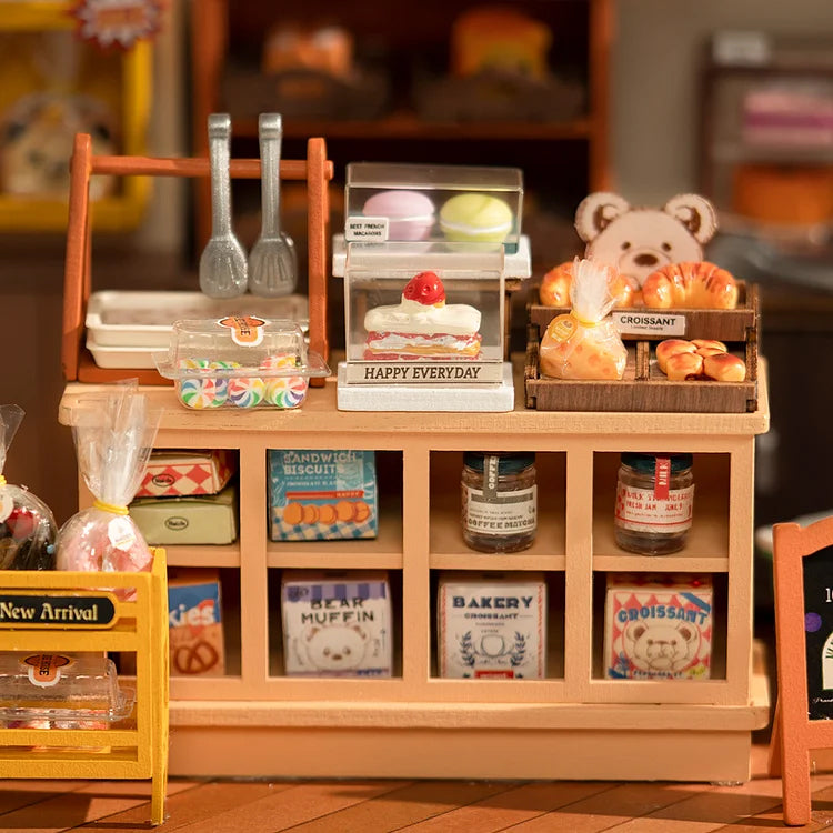 Robotime Becka's Baking House DG161