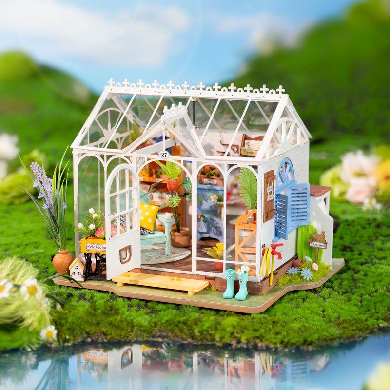 Robotime Dreamy Garden House DG163