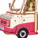 De neus en deur aan bestuurderskant van de Robotime Beverly’s Ice Cream Truck
