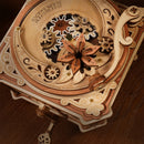 Details van de draaitafel en toonarm van de Robotime Diva Gramophone