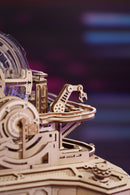 Close-up van de rechterkant van de Robotime Gear Ball Challenge