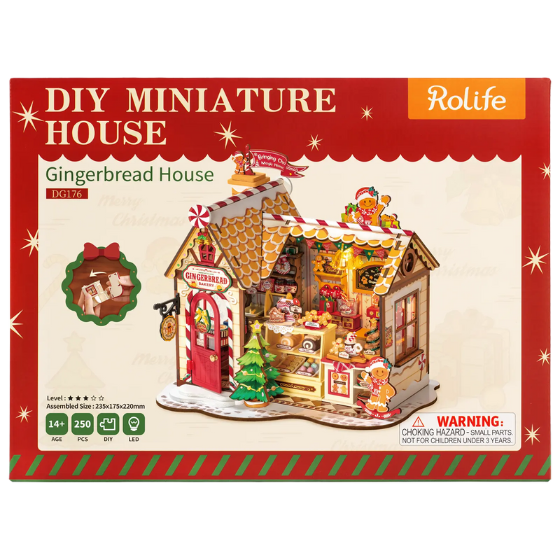 Voorkant verpakking van de Robotime Gingerbread House, miniatuurhuisje van een peperkoeken huisje in kerstsfeer