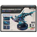 Voorkant verpakking van de Robotime Hammerhead Shark, metalen bouwpakket voor een futuristische hamerhaai met licht en beweging