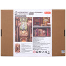 Achterkant verpakking van de Robotime Library of Wonders, book nook houten bouwpakket van een ouderwetse, luxueuze bibliotheek