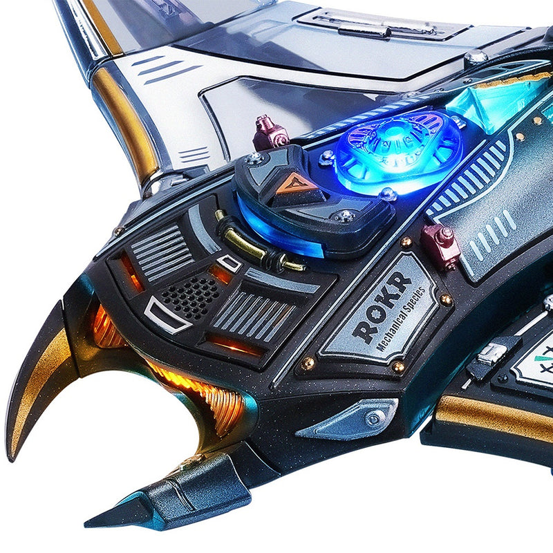 Close-up van de kop van de Robotime Manta Ray