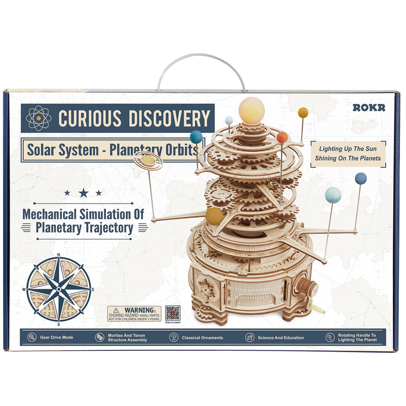 Voorkant verpakking van de Robotime Mechanical Orrery, mechanische houten modelbouw van een zonnestelsel