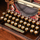 De toetsen van de Robotime Mechanical Typewriter (Magic Version)