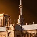 Details van de toren van de Robotime Paris Cathedral