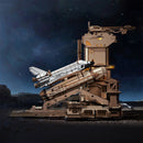 De zijkant van de Robotime Space Shuttle, in horizontale positie