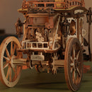 Details van de achterkant van de Robotime Stagecoach