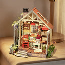 Sfeervolle presentatie van de Robotime Sunlit Farmhouse Kitchen, miniatuurhuisje in de stijl van een landelijk keukentje