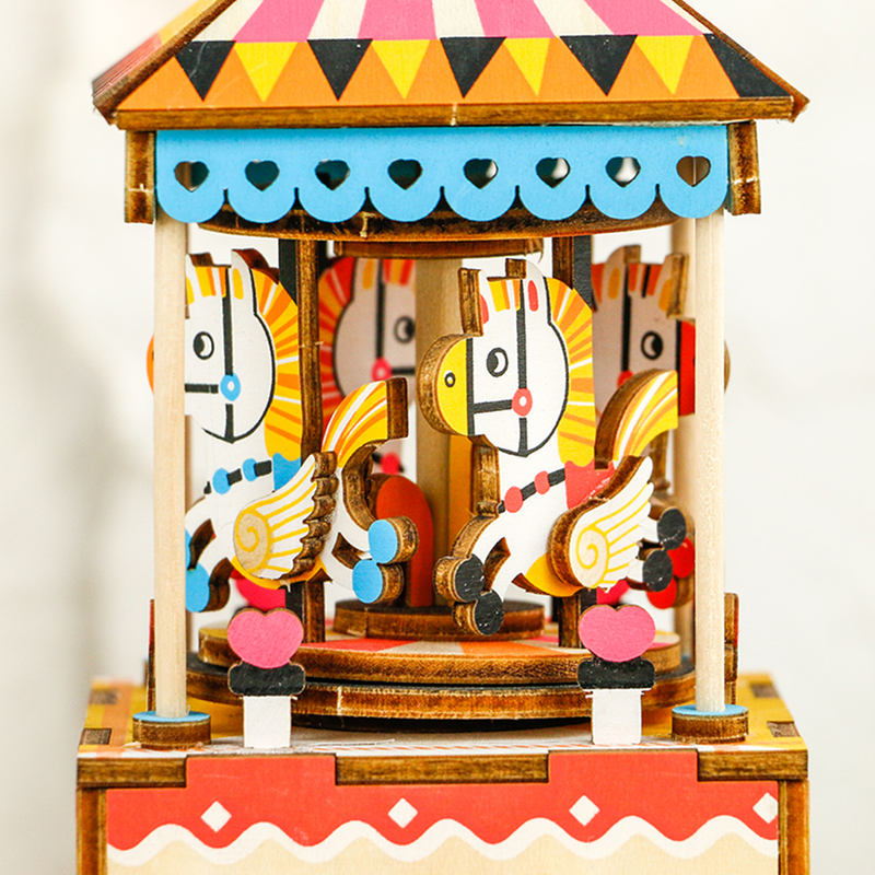 Robotime Merry-go-round AM304