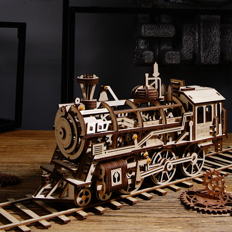 Robotime Locomotive LK701